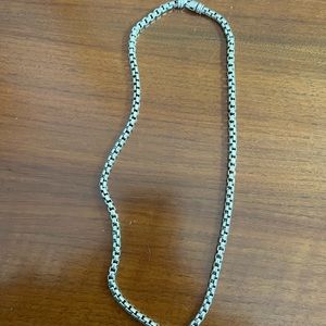 David Yurman Box Chain 22”